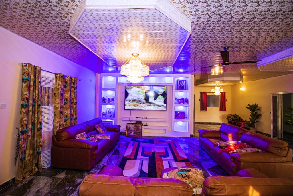 whatsapp image 2025 09 22 at 15.28.18 18bc04c4